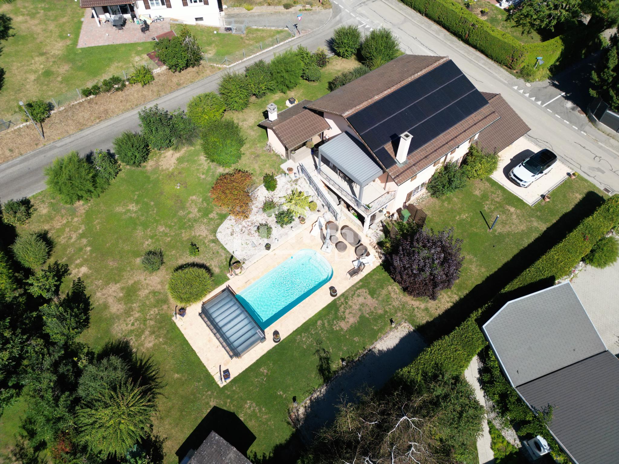 Villa avec piscine de 5,5 pièces à Lucens