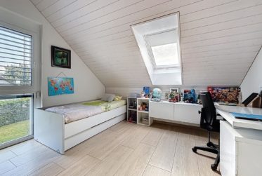 Magnifique villa mitoyenne de 5 pièces à Echichens !