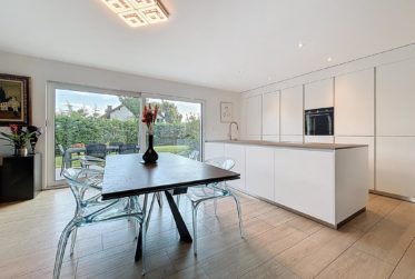 Magnifique villa mitoyenne de 5 pièces à Echichens !