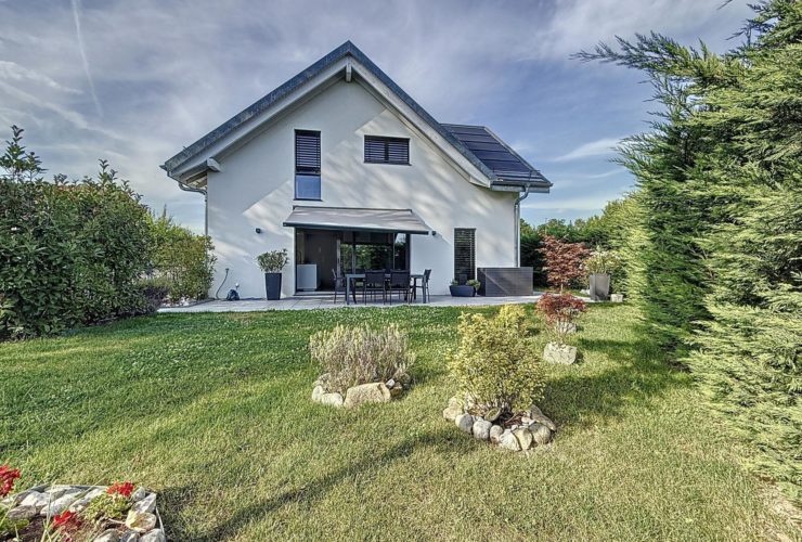 Magnifique villa mitoyenne de 5 pièces à Echichens !